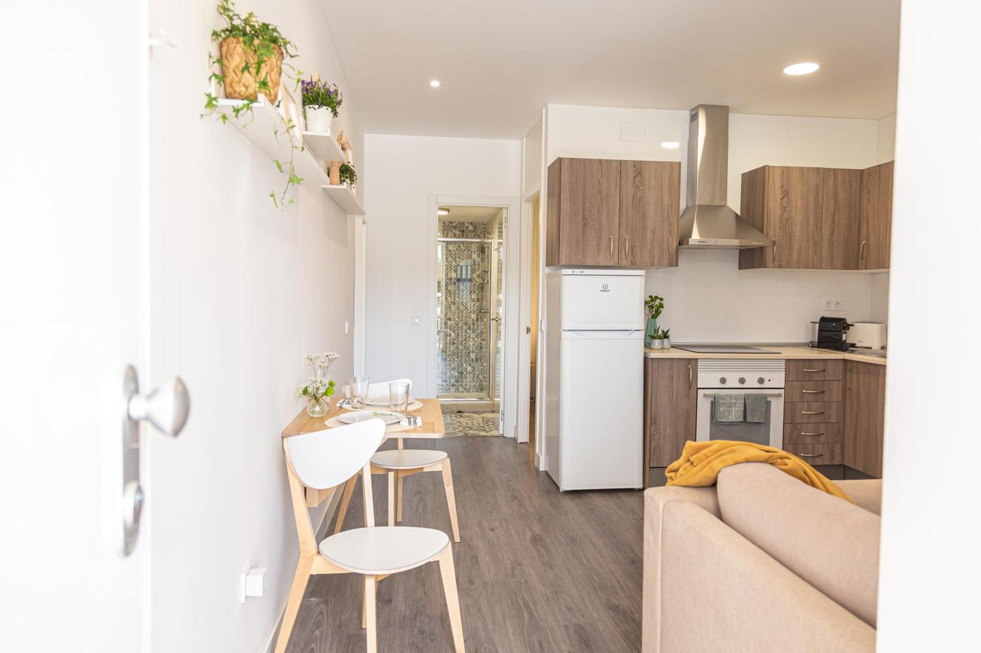 Apartamento Comodo Piso En Cerca De Ifema Y Aeropuerto *